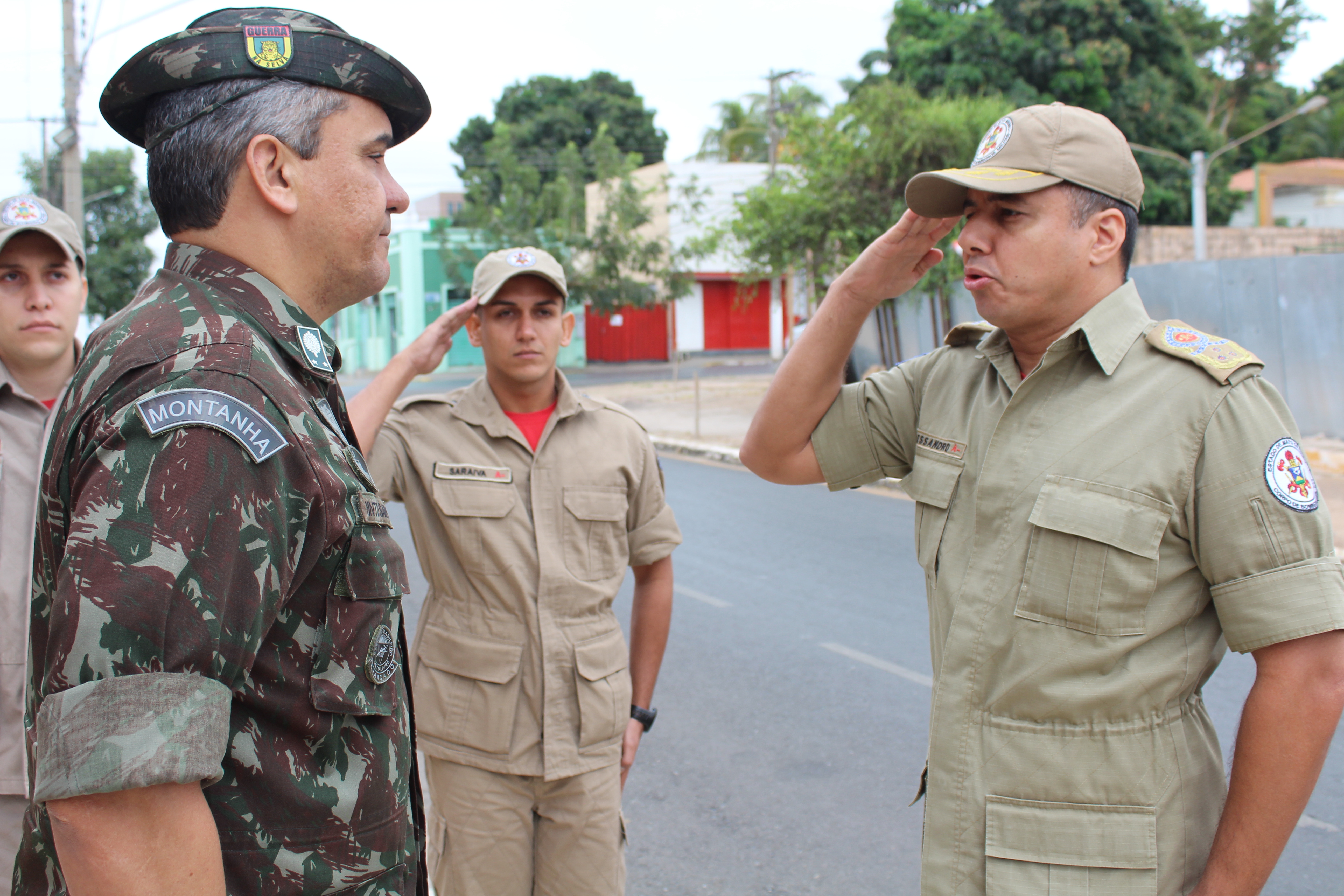 Comando do 2° BPAT recebe visita de representantes do Exército Brasileiro -  Brigada Militar